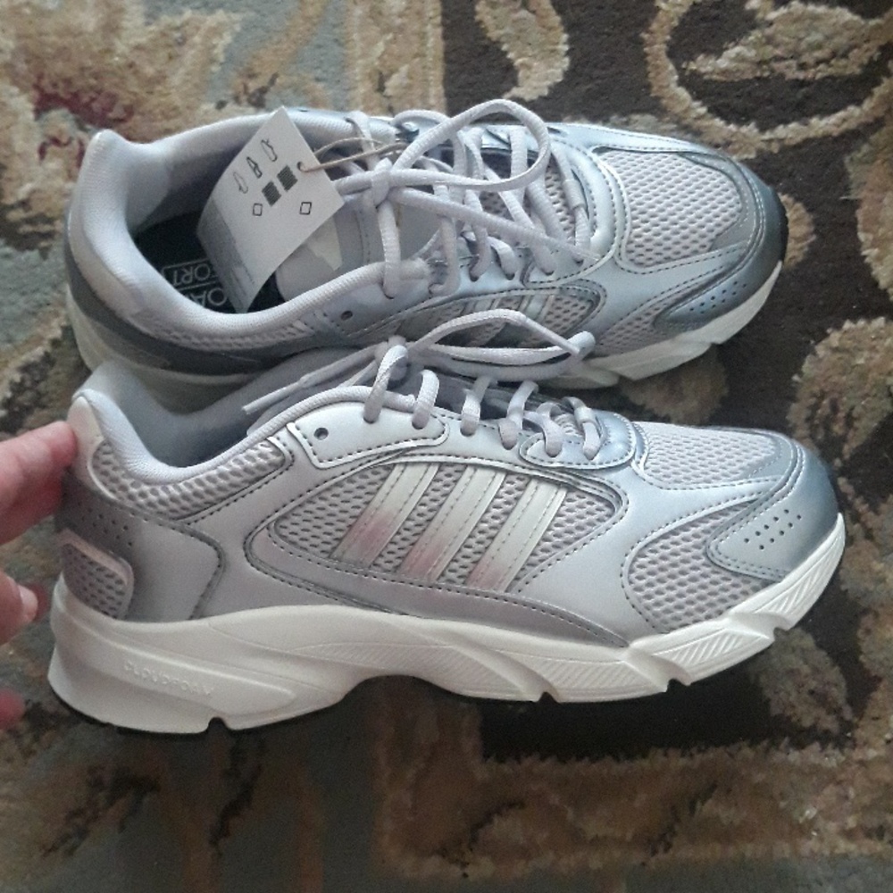 Adidas CrazyclChaos 2000 running shoes